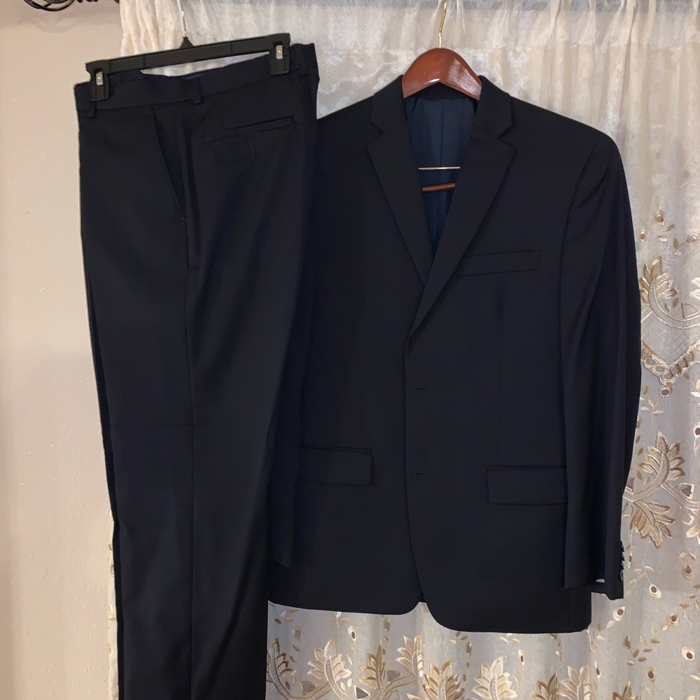 MENS MICHAEL KORS SUIT